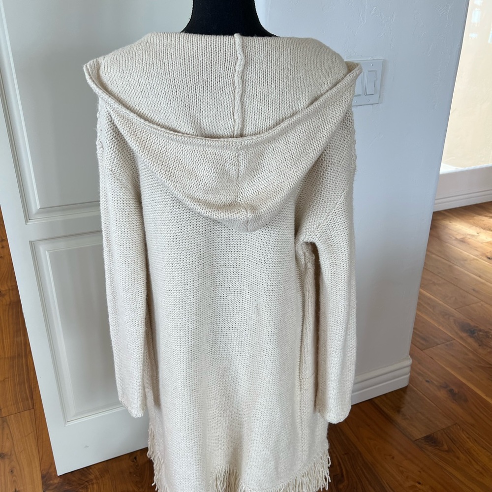 GAP LONG FRINGED HOODED CARDIGAN SZ-S SUPER CUTE LIKE NEW CONDITION 🥰 - Picture 3 of 6